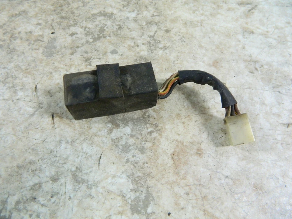 82 yamaha XS 650 Heritage Special XS650 S electrical relay unit - Imagem 1 de 1