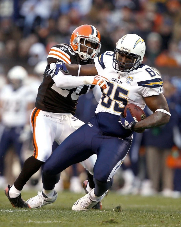 FOTO DE ANTONIO GATES 8X10 CARGADORES DE SAN DIEGO FOTO DE FÚTBOL AMERICANO NFL VS MARRONES Foto 1 de 1