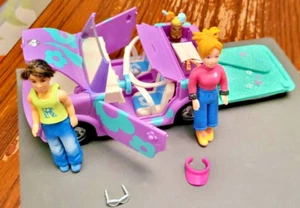 Lotto Figurine Playset Auto Cabrio Polly Pocket "Polly Goes on a Picnic" 2003 - Foto 1 di 6