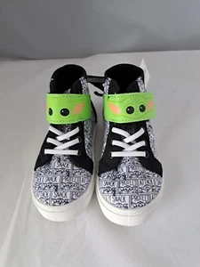 Star Wars Mandalorian Baby Yoda Toddler Boys High-Top Shoes Sneakers Size 10 NWT - Picture 1 of 5