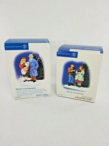 DEPT 56 Snow Village Hurry Up, It's Picture Time & Welcome To The Congregation - Bild 1 von 6