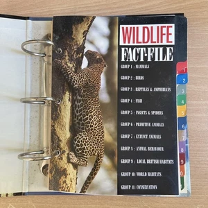 Wildlife Animal Fact Files 1x Binder, 36x cards, index, 1990s - Picture 1 of 1