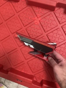 ASUS ROG Herculx EVA-02 Edition (GPU Stand) - Picture 1 of 10