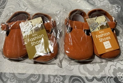 Baby fashion Suede Crib Shoes Size 12-18 and 6-12 Months 2 Pairs Brown NWT - Image 1 of 4