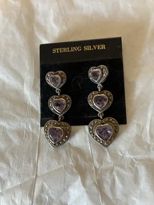 Vintage Sterlingsilber lila Herzen Ohrhänger. Siehe Fotos Neu - Bild 1 von 3