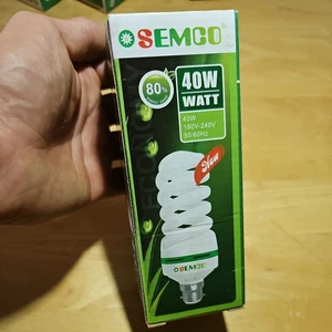 4X B22 Semco Light Spiral Bulb Bayonet 40w Watt 180-240v Energy Saving DAYLIGHT - Picture 1 of 6
