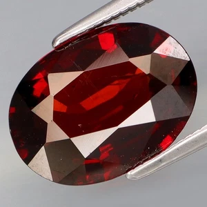4.79Ct.Outstanding Color&Full Fire! Natural Red Mozambique Garnet Africa - Picture 1 of 4