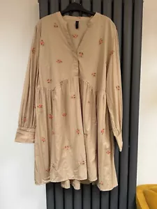 Bnwot New Yas beige embroidered smock dress size XXl 2xl Uk 16-18 - Picture 1 of 3