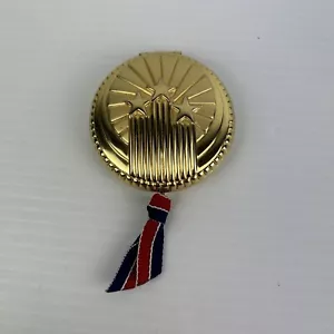 Vintage Estee Lauder Victory Compact Lucidity Powder 1996 USA Atlanta Olympics - Picture 1 of 22