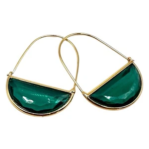 Gold-tone green half-circle pierced earrings - Picture 1 of 4