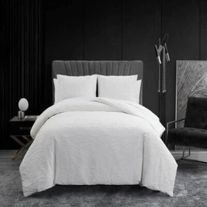 VERA WANG Comforter Set 96" x 92" Solid Color Queen Cotton Blend White (3-Pcs) - Picture 1 of 9