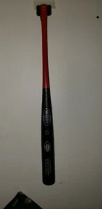 Small Cincinnati Reds Raisel Iglesias Autograph Louisville Slugger Bat - Picture 1 of 6