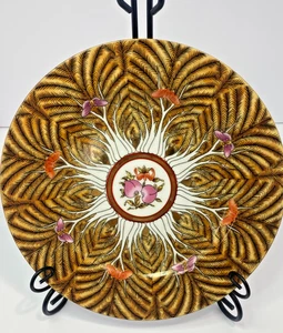 Rare Japanese Bok Choy Cabbage Plate Gold Leaf & Butterfly Design Botanical - Picture 1 of 18