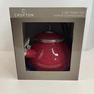 Bollitore per tè Crofton Red Speckle in metallo smaltato 2,3 quarti - Foto 1 di 6