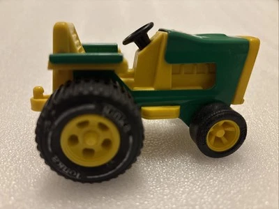 Vintage Tonka Farm Tractor Plastic/ Metal Yellow & Green John Deere - Image 1 of 4