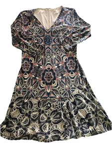 ELIZA J, Geometric Print, 3/4 Sleeve Jersey Shift Dress, Blue/Pink Lined, Sz 6. - Picture 1 of 5