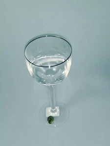 Waterford  Crystal Metropolitan Platinum Wine Goblet. 8 1/2” NEW IN BOX - Picture 1 of 2