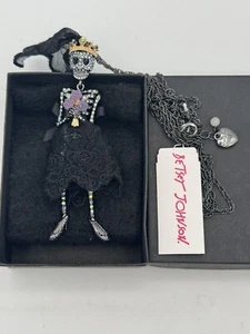 New BETSEY JOHNSON Skeleton Bride Rhinestone Pendant Long Necklace Nib - Picture 1 of 3