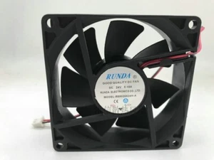 1 PCS RUNDA fan RS8025S24H-A DC24V 0.15A 8025 8CM 2wire cooling fan - Picture 1 of 3