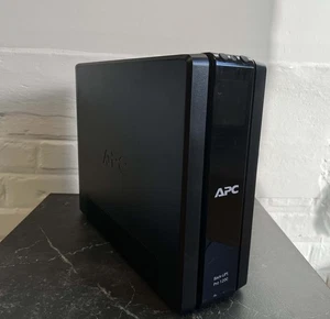 APC Back-UPS Pro 1200 – 10-fach USV-System – 1200 VA / 720 W – Top Zustand - Bild 1 von 3