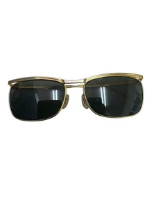 Vintage Ray-Ban SIGNET II Sunglasses Arista Gold 1980s Retro Fashion - Picture 1 of 5