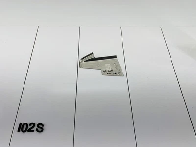 09-11 MERCEDES BENZ SLK300 LADO DERECHO PASAJERO PANEL MOLDURA TAPA OEM  Foto 1 de 4