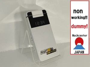 【Factice !】 Téléphone portable LG L-06A (couleur blanc) docomo-japon qui ne fonctionne pas - Photo 1 sur 3