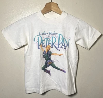 Camiseta Gráfica Rara De Colección Disney Peter Pan Niños Talla 4 Toy Story Foto 1 de 4