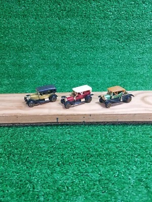 Coches antiguos Rolls-Royce 1906, Ford Modelo T 1910, Prince Henry 1914 escala 1:68 Foto 1 de 4