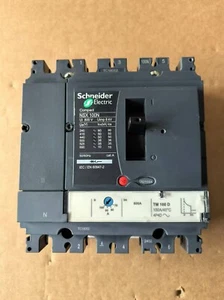LV429860 Schneider Estuche Moldeado Disyuntor Compacto NSX100N TM100D 100A 4P4D - Imagen 1 de 5