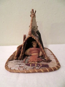 Vintage Nativi americani corteccia di betulla Tepee Tepee Tipi decorazione orso canoa indiano - Foto 1 di 7