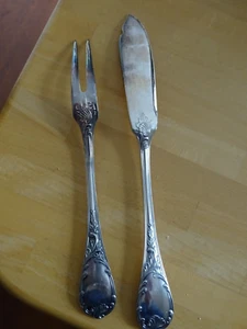 CHRISTOFLE MODELE MARLY QUASI NEUVE 1 FOURCHETTE ESCARGOT + 1 COUTEAU POISSON - Picture 1 of 5