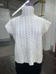 Theory Ivory Turtle neck Cashmere Sweater ( P/S ) - Picture 1 of 4