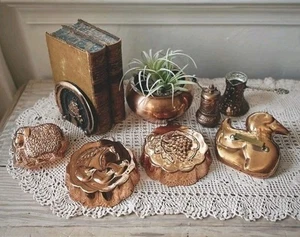 Vtg 8 Piece Copper Decor Lot Cookie Cutters Cookoe Mold Horse Shoe Book End Pot - Picture 1 of 5
