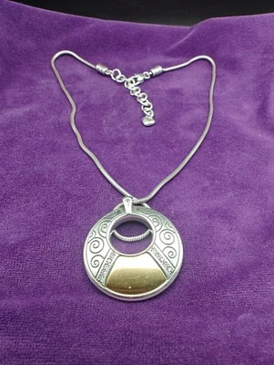 "Collar colgante reversible Brighton Wiltern plata negro oro remolino 18-20""... Foto 1 de 4