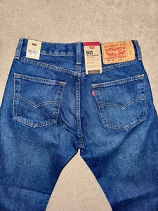 Levis 501 93 Uomo Dritto Cropped Blu W29 Nuovo - Foto 1 di 8