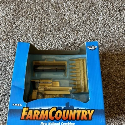 Ertl Farm Machines New Holland Combine Metal Replica #815 - Image 1 of 4