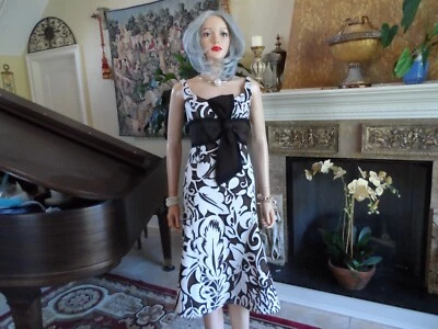 Vestido Carolina Herrera 100 % seda marrón/marfil estampado floral lazo delantero talla 4 Foto 1 de 4