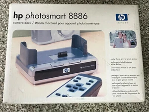 NUEVO PAQUETE SELLADO HP Photosmart C8886 Base para Cámara Digital para HP 935,735,635 y 435  - Imagen 1 de 4