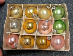 Scatola vintage anni 50 12 miniature vetro ornamenti Langcraft creazioni Natale - Foto 1 di 8