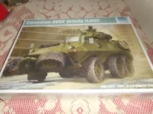TRUMPETER 01505, 1/35 CANADIAN AVGP GRIZZLY (LATE) PLASTIC MODEL KIT W/ EXTRAS - Bild 1 von 7