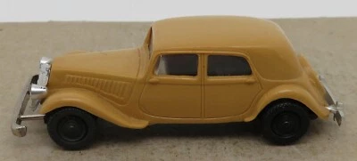 MICRO BREKINA HO 1/87 CITROEN TRACTION AVANT 15 SIX MARRON CLAIR NO BOX #14001 - Photo 1/4
