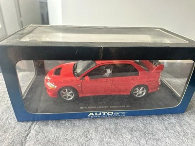 AUTOart Mitsubishi Lancer Evo 8 VIII Street Car rojo 1/18 raro solo uno en eBay Foto 1 de 4