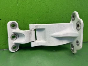 Cerniera porta posteriore destra superiore Ford Transit Custom Mk1 13-18 bianca - Foto 1 di 3