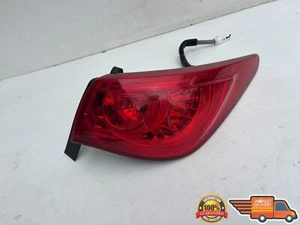 INFINITI Q50 2014-2017 LUZ TRASERA DERECHA LADO PASAJERO EXTERIOR OEM 14-17 - Imagen 1 de 13