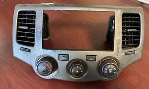 2010 Kia Optima Dash Bezel A/C Climate Control 97250-2gxxx - Picture 1 of 9
