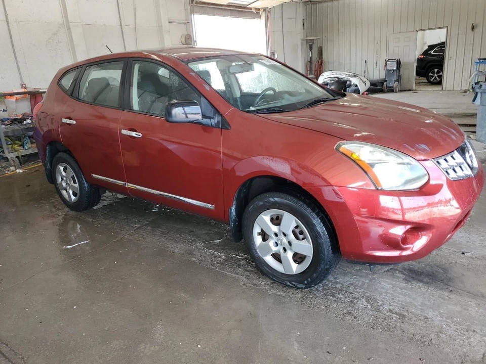 Used Radiator fits: 2014 Nissan Rogue CVT Grade A Foto 1 de 4