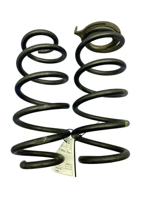 2021-2024 TOYOTA SIENNA 2.5L FWD REAR LEFT &RIGHT SUSPENSION COIL SPRING SET (2) - Image 1 of 4
