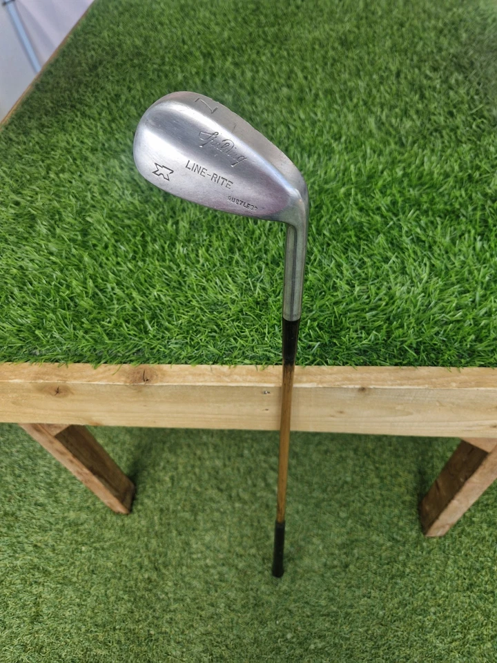 Vintage Spalding Line-Rite Rustless #7 Iron - Right Handed - Image 1 of 4