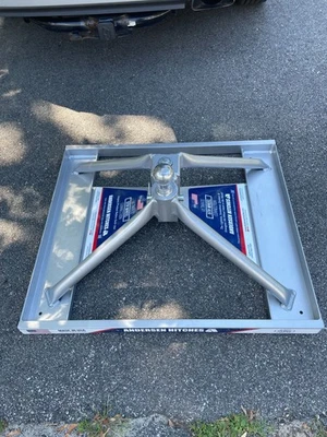 Andersen Hitches Ultimate 5th Wheel Connection Foto 1 de 4
